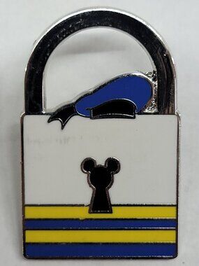 DISNEY Pin Trading ~ Limited Release ~ Character Lock ~ Donald Duck ~ 2013 ~ P27